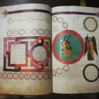 Imagen del facsímil de los reyes leoneses Fernando y Sancha.