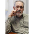 Vicente Pueyo, en la foto que ilustraba los jueves su aspillera.