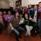 Miembros de Podemos en León celebran el éxito