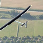El «Solar Impulse», en pleno vuelo.