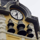 El actual reloj del Ayuntamiento se instaló a mediados del siglo XX.