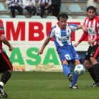 Día de reencuentro para Candala, que se midió a su ex equipo y casi marca un gol