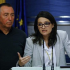 a portavoz de Compromís y vicepresidenta valenciana, Mónica Oltra, y el portavoz, Joan Baldoví, en el Congreso.