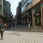 Calle del Cristo en Ponferrada, una de las más comerciales de la ciudad