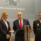 Comparecencia del ministro del Interior, Jorge Fernández Díaz, junto a la Delegada del Gobierno de Madrid, Cristina Cifuentes.