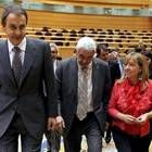 Zapatero abandona el Senado seguido por Maragall y Manuela de Madre