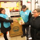 Campaña de recogida anterior a la pandemia. L. DE LA MATA