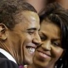 Barack Obama junto a Michelle Robinson, su mujer