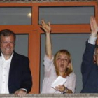 Antonio SilVán, Isabel Carrasco y Emilio Gutiérrez celebran el triunfo electoral.