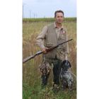 Un cazador participa en la media veda de Laguna de Negrillos.