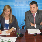 La concejala Teresa Magaz y el alcalde de Ponferrada presentaron las jornadas.