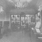 La primera tienda de Ópticas Vidal abrió en el número 2 de Ordoño II en 1917. DL