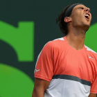 Rafael Nadal se lamenta tras fallar un punto en la final del Abierto de Miami.