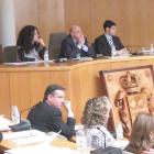 Parte de la corporación, ediles de UPL, PAL y PP, que aprobaron el nuevo servicio social.
