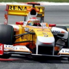 Fernando Alonso en su monoplaza durante la carrera