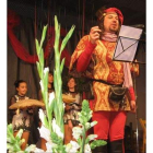 Un momento de la coronación de Judith Alija como musa del carnaval bañezano de este año