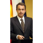 A Zapatero no le afecta la crisis del PP