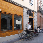 Además de funcionar como bar, el Belmondo ha sido escenario para conciertos, recitales poéticos, presentaciones, debates... RAMIRO