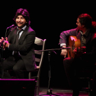 El cantaor Rancapino Chico, a la izquierda de la imagen.