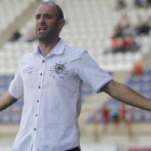 El Albacete busca un entrenador para liderar un proyecto con expectativas de ascenso.