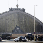 Exterior de la estación de Atocha tras el desalojo.