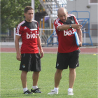 Borreguero y Claudio señalan el camino a seguir por parte del equipo.