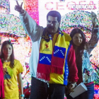 Nicolás Maduro participa en un acto para celebrar la victoria del chavismo, anoche en Caracas.