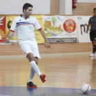 El equipo trepalense se vio superado por un buen Guardo. F. OTERO