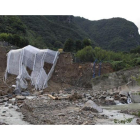 Vista de algunos de los destrozos tras el paso del tifón 'Talas' por Nagano.