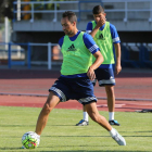 Lolo Pavón, durante una sesión de entrenamiento de la Deportiva. L. DE LA MATA