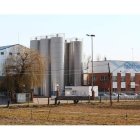 Vista de la fábrica de Lactiber en Trobajo del Camino, donde se hacen los productos lácteos para Mercadona.