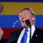 El presidente estadounidense vinculó en su discurso lo que ocurre en Venezuela, un país hecho una ruina por la desacreditada ideología socialista.