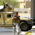 Mercenarios de Blackwater controlan las inmediaciones de la Embajada de Irán en Bagdad en julio del 2005.