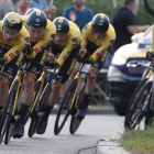 El Jumbo Visma de Roglic se apuntó la contrarreloj por equipos de Utrecht. LIZÓN