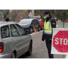 Control de fronteras de la policía en los accesos a Francia. BLASCO