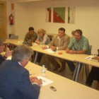 Un momento del encuentro entre el PSOE de León y CC.OO.