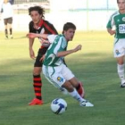 Los jugadores del Astorga tienen hoy una complicada papeleta ante el Palencia