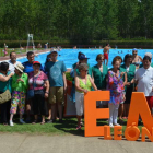 Inauguración de la actividad Mójate por la Esclerosis Múltiple, en las piscinas coyantinas.