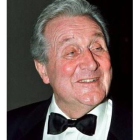 El actor Patrick Macnee.