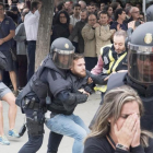La policía interviene en el barrio de Cappont de Lleida.
