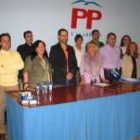 Canedo posa con el resto de integrantes de la candidatura del PP