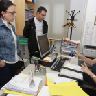 La secretaria del Consejo, Raquel Factor, y su presidente, José Luis Nieto, ayer en la Fiscalía.