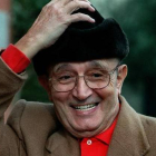 Tony Leblanc, siempre sonriente, en una imagen tomada cuando le iban a entregar un premio de cine.