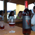 Imagen de una de las casetas de la Feria del Vino de Pajares en una edición anterior.