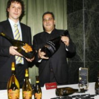 Un momento de la cata celebrada anoche en las instalaciones del Hotel Conde Luna.