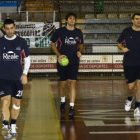 Ortigosa, Carou y Andreu durante un reciente entrenamiento del equipo ademarista.