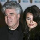 Imagen de archivo del director manchego Pedro Almodóvar y la actriz Penélope Cruz