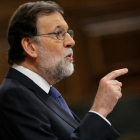 El presidente del Gobierno durante su intervención en el pleno.