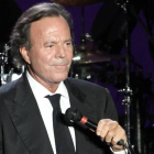 Julio Iglesias, durante un concierto en el festival de Cap Roig, en agosto del 2009.