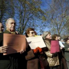 Cientos de personas acudieron a la concentración en el parque de Doña Casilda en Bilbao.